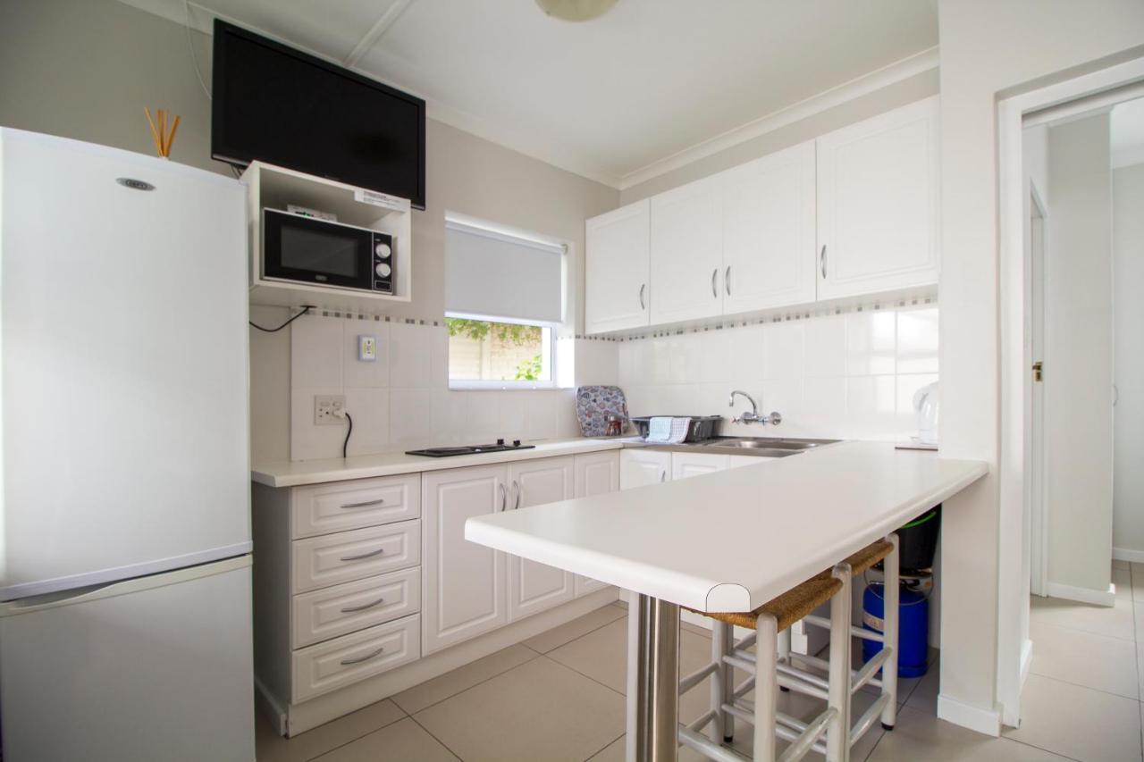 South Point Guest Lodge Agulhas Ngoại thất bức ảnh