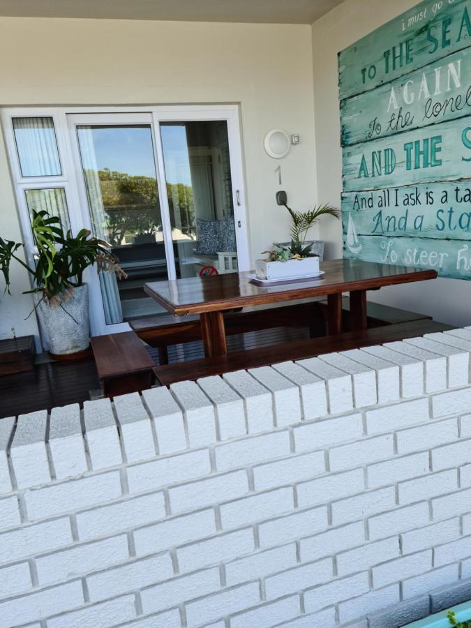 South Point Guest Lodge Agulhas Ngoại thất bức ảnh
